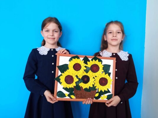 Жители Красной Горы Брянской области создают красоту