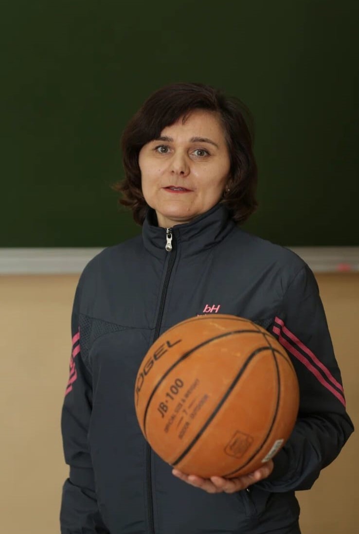 Жизнь в профессии и профессия в жизни – так можно сказать о преподавателе физкультуры Суражского промышленно-аграрного техникума Ларисе Михайловне Паентко