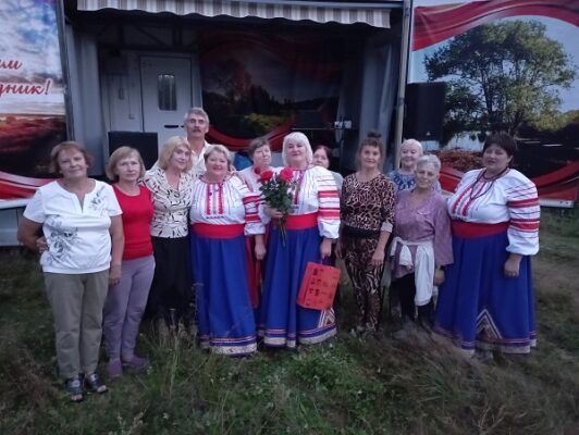 Жуковский автоклуб продолжает радовать жителей своими выездными концертами.