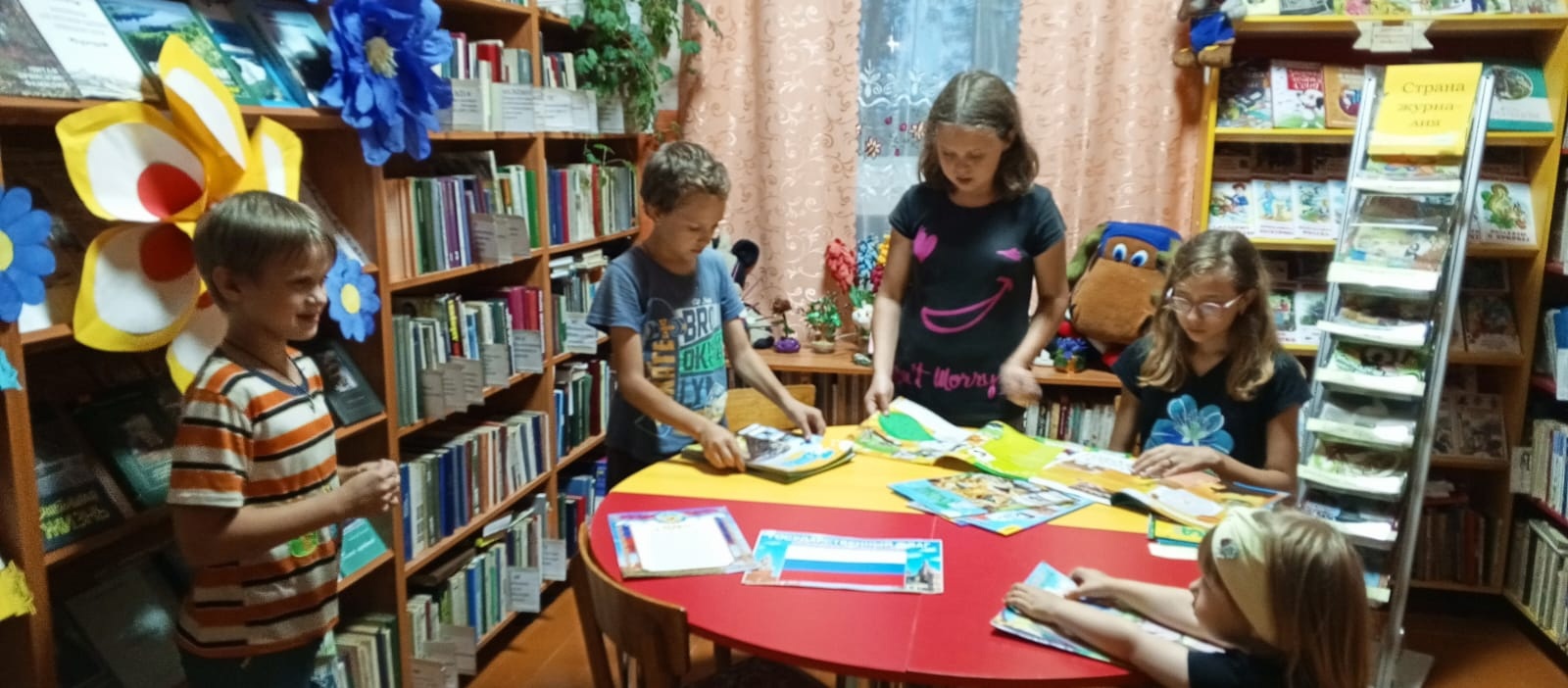 Сельские библиотеки Суражского района провели «Большие семейные выходные»