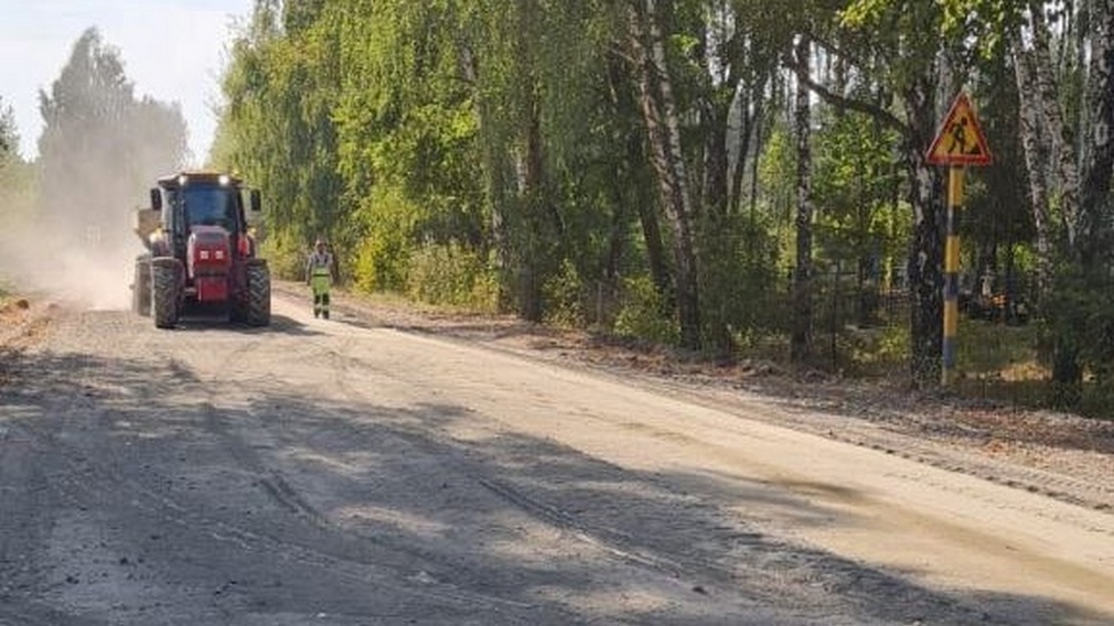 На Брянщине ремонтируют дорогу Орменка — Карповка – Маковье под Выгоничами