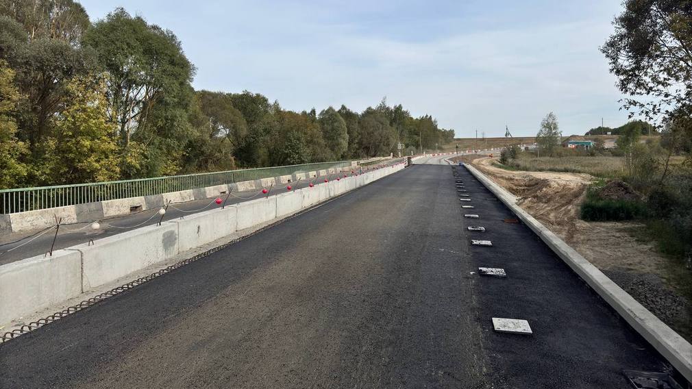 В Брянской области продолжается капитальный ремонт моста через реку Уль