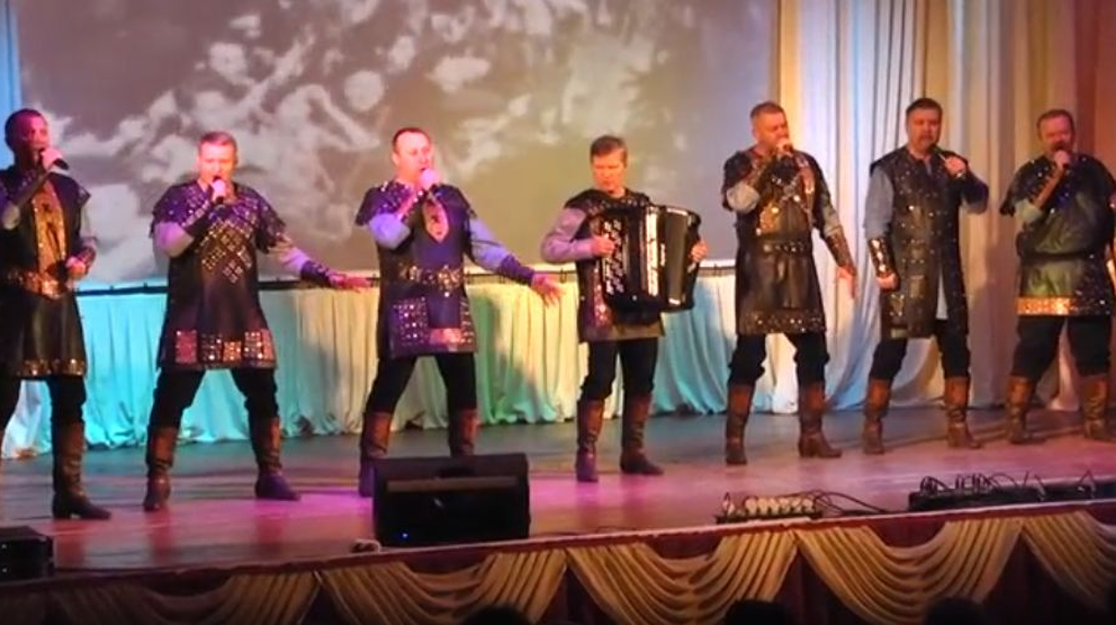 В пограничном городе Стародубе состоялся концерт брянского ансамбля «Ватага»