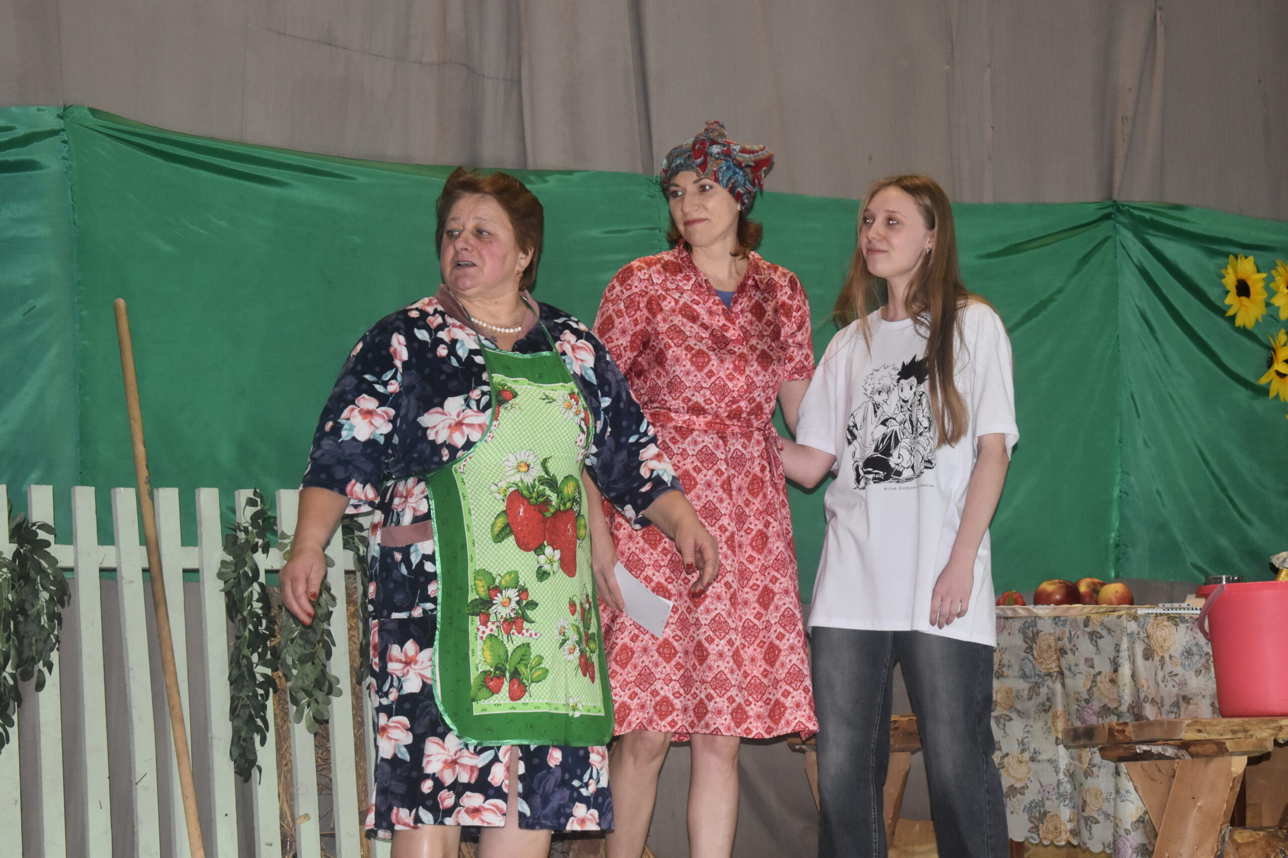 В Суражском районном центре культуры состоялась премьера спектакля «Любовь зла, или Так бывает» народного драматического театра «Обретение»