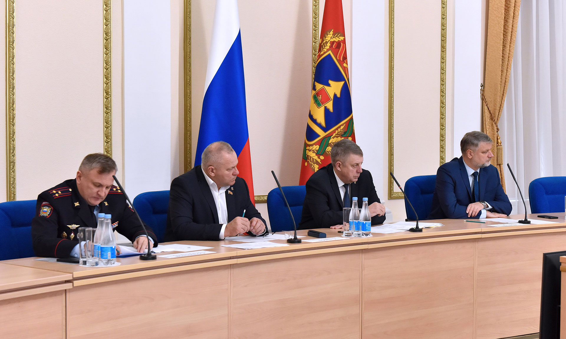 Состоялось заседание комиссии по противодействию незаконному обороту промышленной продукции в Брянской области