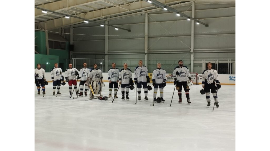 В Новозыбкове Брянской области прошел Рождественский турнир по хоккею на Кубок «Спартака»