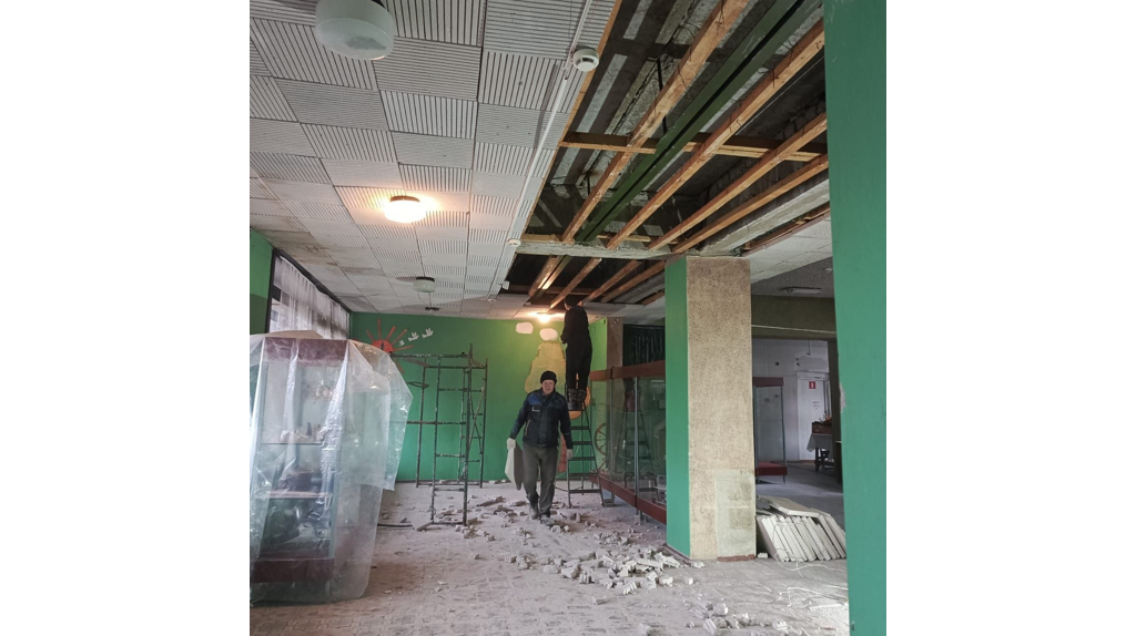 В населённом пункте Верещаки, расположенном в Новозыбковском районе, проводится ремонт здания Дома культуры