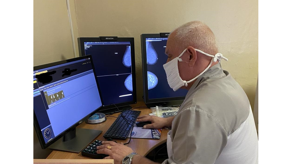 Брянские медицинские учреждения по нацпроекту получили шесть маммографов