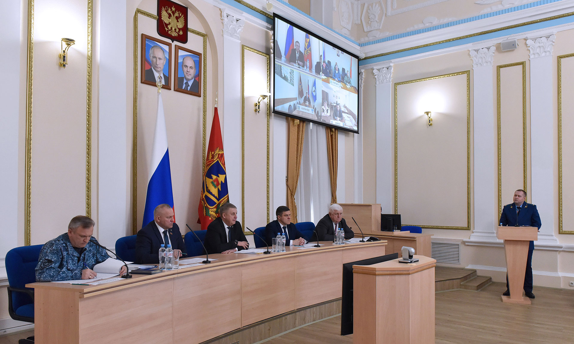 Губернатор Александр Богомаз провел заседание постоянно действующего координационного совещания по обеспечению правопорядка в Брянской области