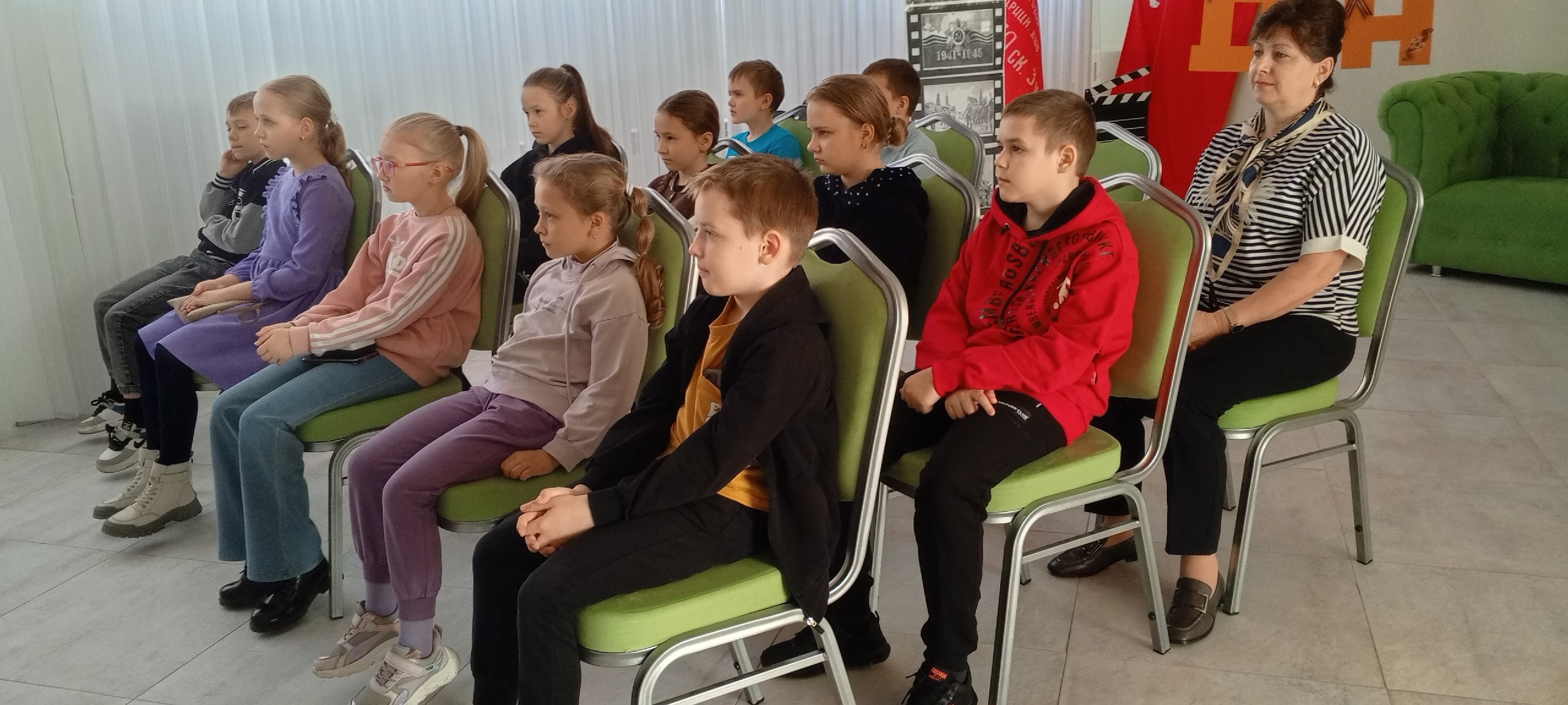 В Суражской районной межпоселенческой библиотеке проходит Всероссийская Неделя детской книги