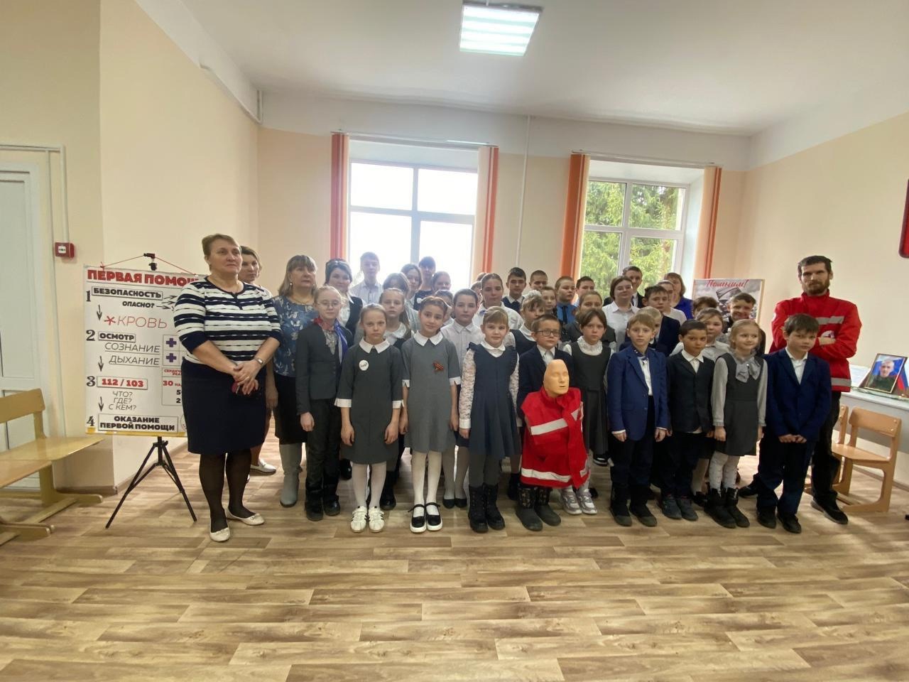 В школах Суражского района прошли мастер-классы по оказанию первой медицинской помощи