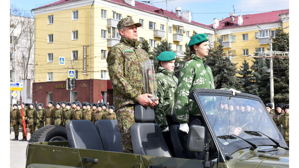 В Брянской области сформировали семь групп «Юный друг пограничника»