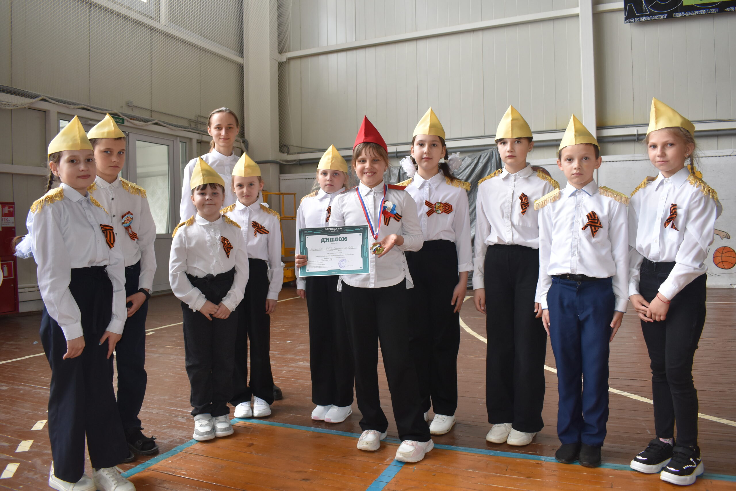 В Суражском районе прошел муниципальный этап военно-патриотической игры «Зарница 2.0» для участников младшей возрастной группы