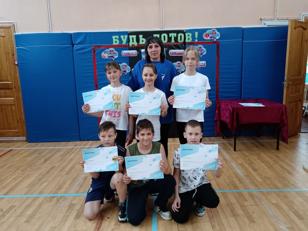 На базе Нивнянской школы Суражского района  прошел муниципальный этап Всероссийского проекта «Вызов Первых»