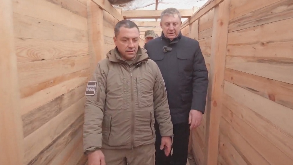 Александр Богомаз продемонстрировал, как работают опорные пункты в составе брянского отряда БАРС