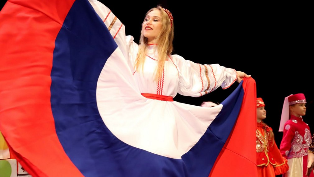 На августовской педконференции в Брянске дали старт новому учебному году