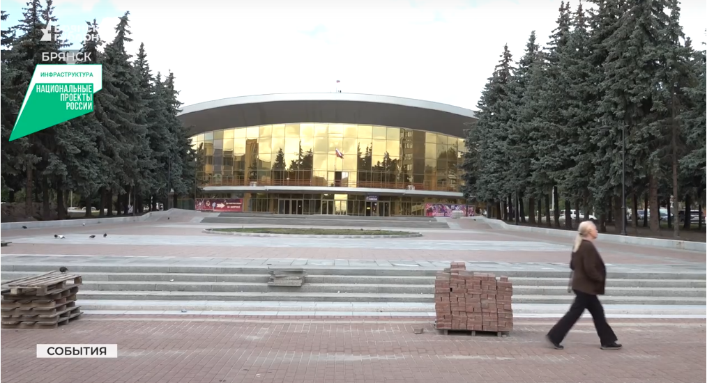 В Брянске близится к завершению капремонт площади Октябрьской революции