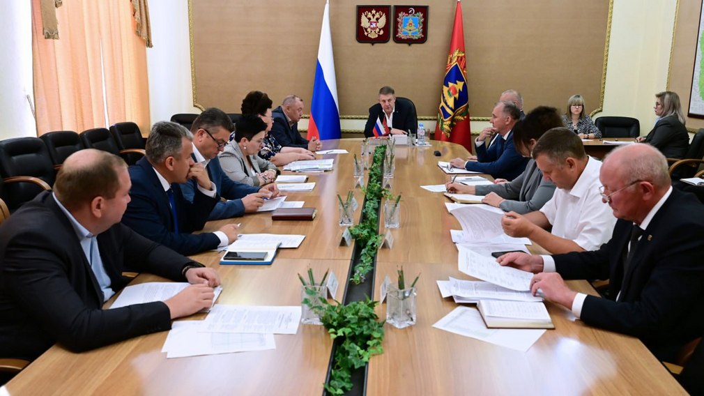 В Брянской области более 144 тысяч ветеранов получают поддержку от государства