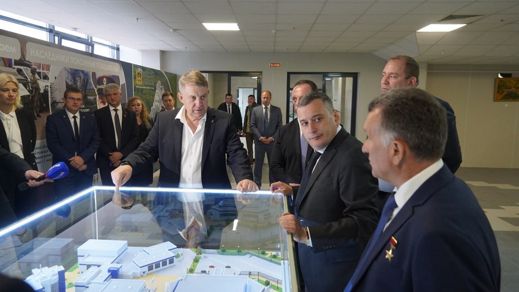 Александр Богомаз: «Дворец единоборств — наше самое масштабное спортивное сооружение»