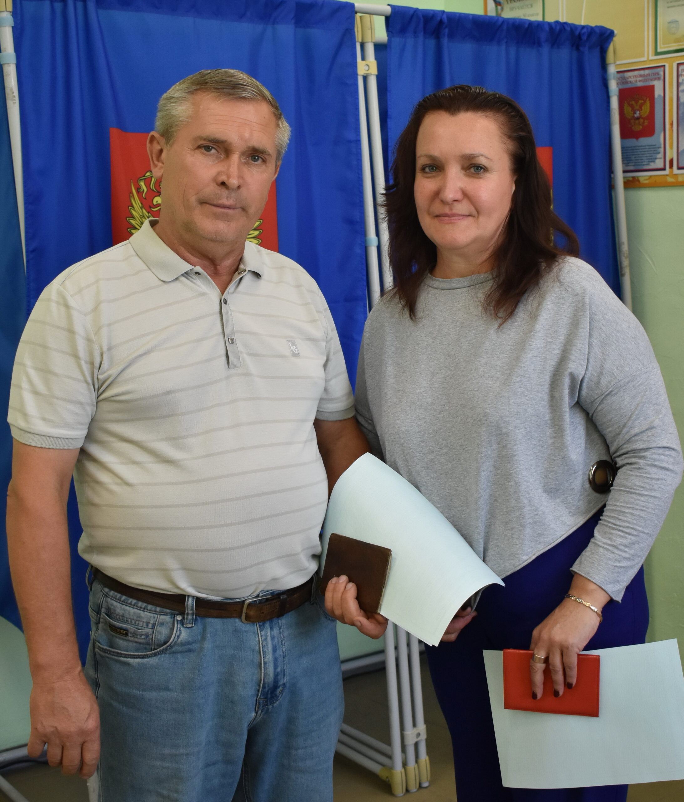 Суражане приходят на свои избирательные участки семьями