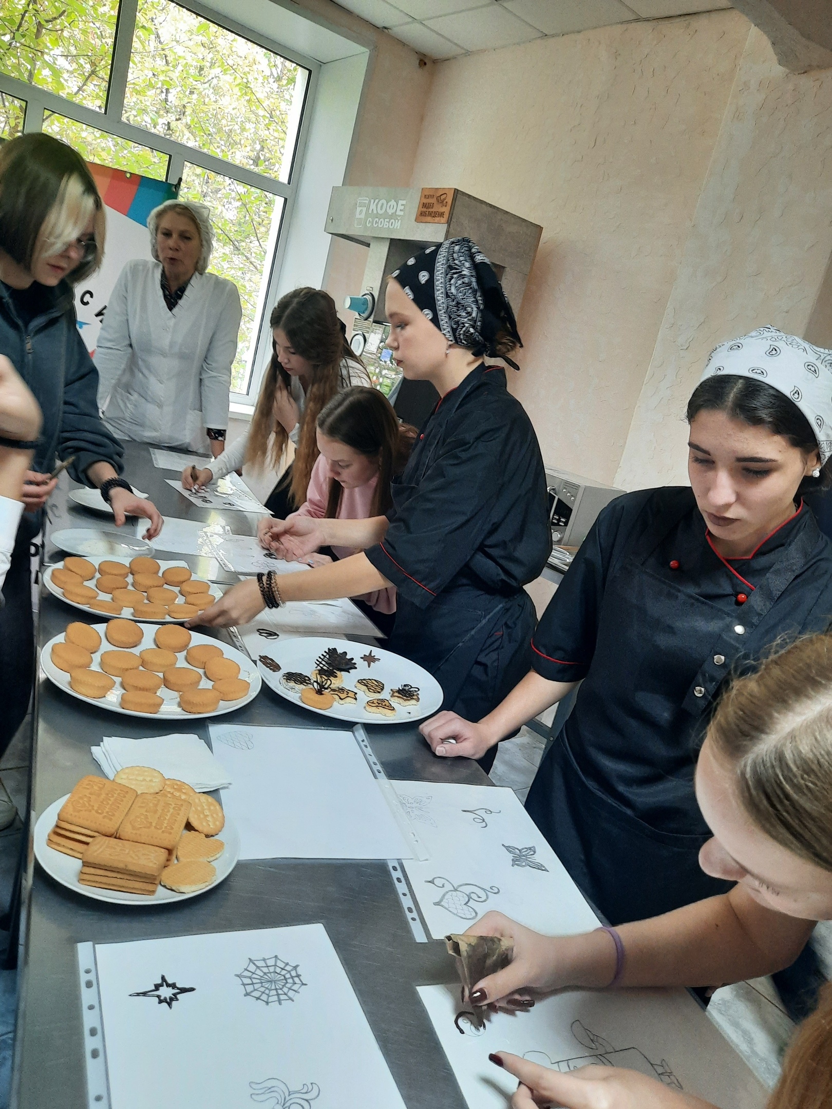 В рамках федерального проекта «Профессионалитет» обучающиеся школы №3 посетили Суражский промышленно-аграрный техникум