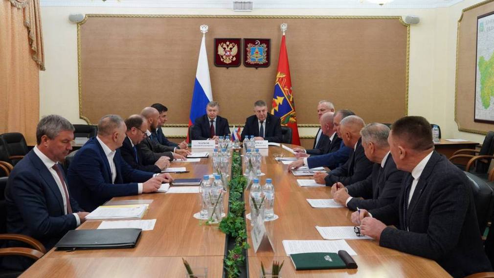 В Брянске обсудили лесовосстановление и работу регионального оператора по обращению с ТКО