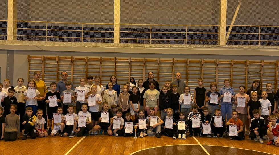 В спортивной школе «Триумф» Суражского района состоялся фестиваль «Игры ГТО-Дети».