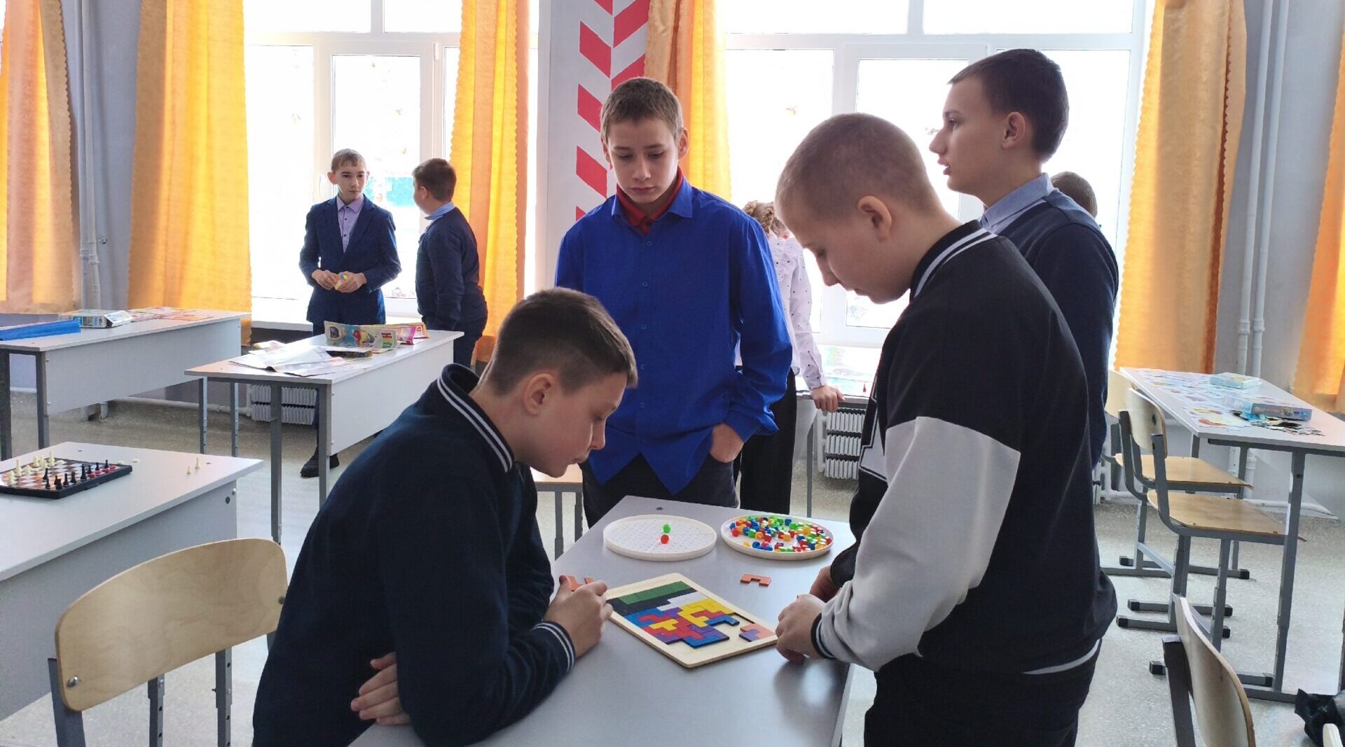 В первичном отделении «Движения Первых» прошла игротека «Любимые игры наших родителей»