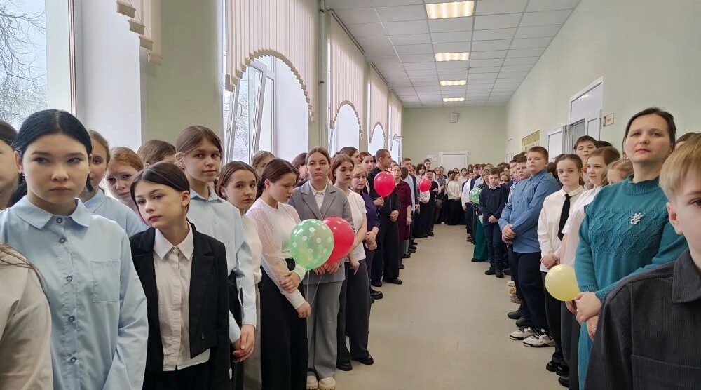 В школе №1 города Суража состоялось торжественное открытие Года единства народов России