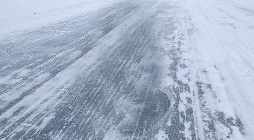 Жителей Брянской области призвали не ездить на автомобилях из-за снегопада