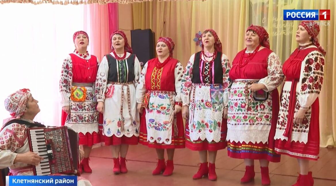 Брянский ансамбль «Миряночка» потратит грант на обновление костюмов