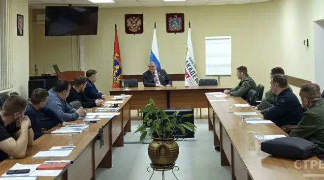 «Брянские герои» встретились с Героем Российской Федерации Александром Постоялко