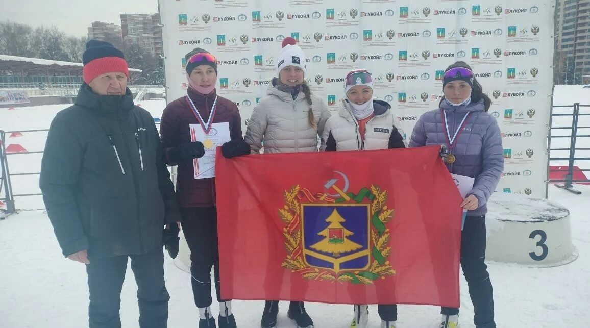 Брянские лыжники уверенно победили в гонке Чемпионата ЦФО