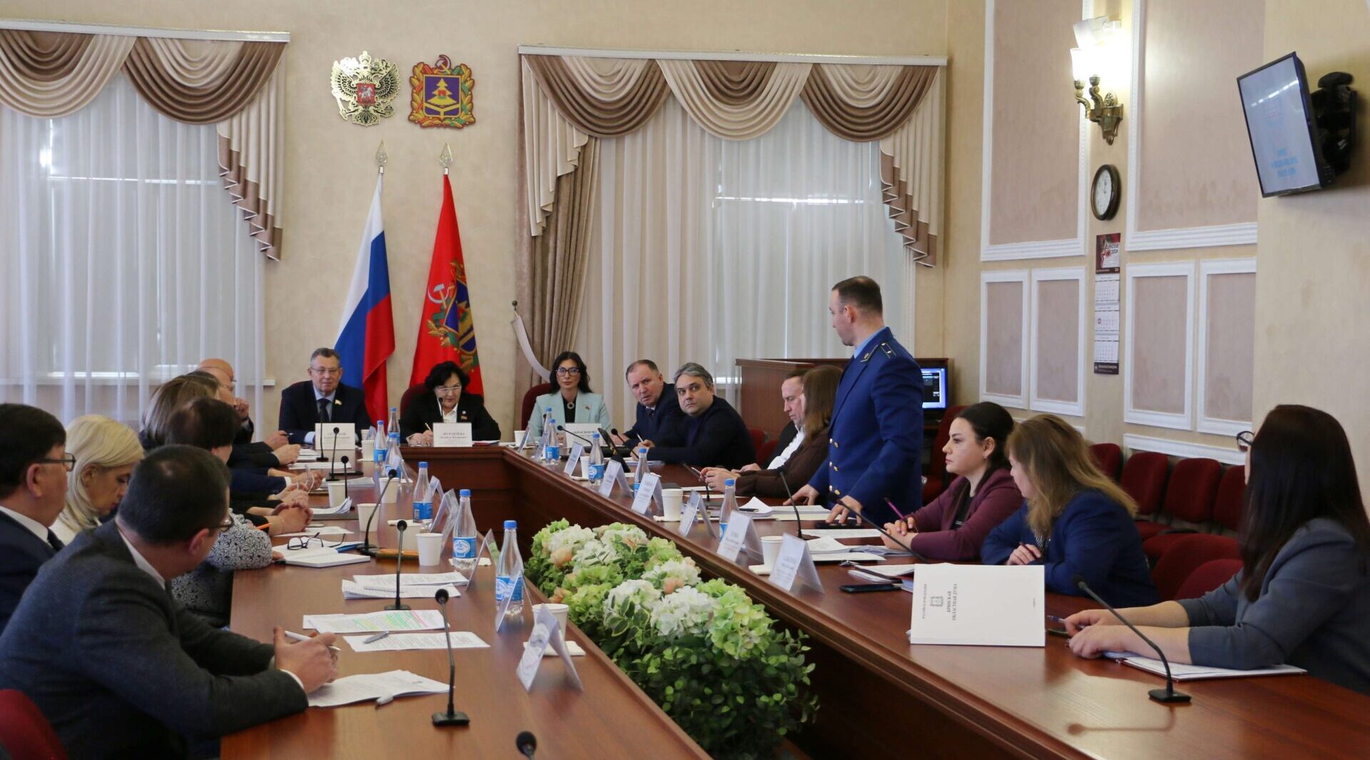 Комитет по образованию, науке, культуре и СМИ рассмотрел ряд важных тем