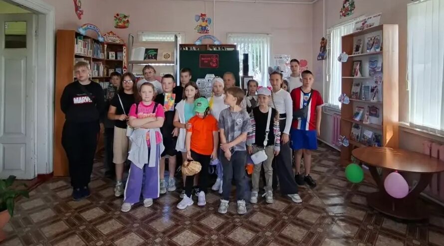 В Суражской детской библиотеке прошёл час размышления к международному Дню борьбы с наркотиками