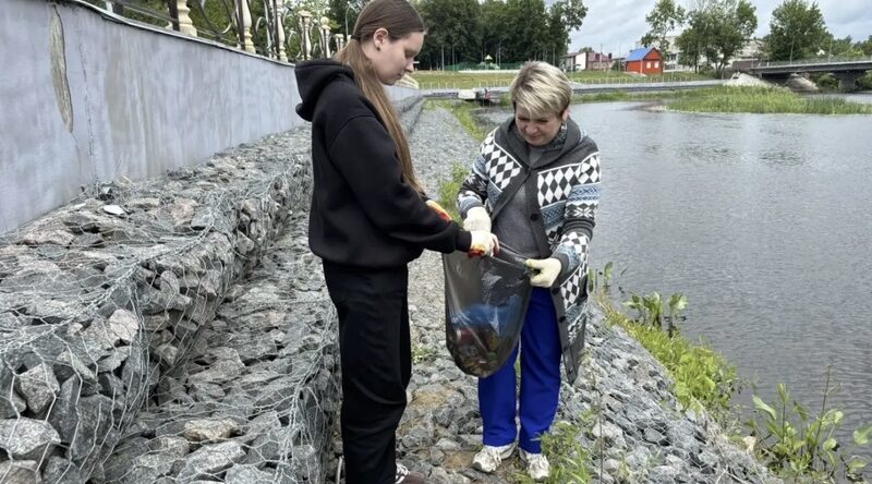 Суражская  городская детская библиотека присоединилась к акции «Вода России».