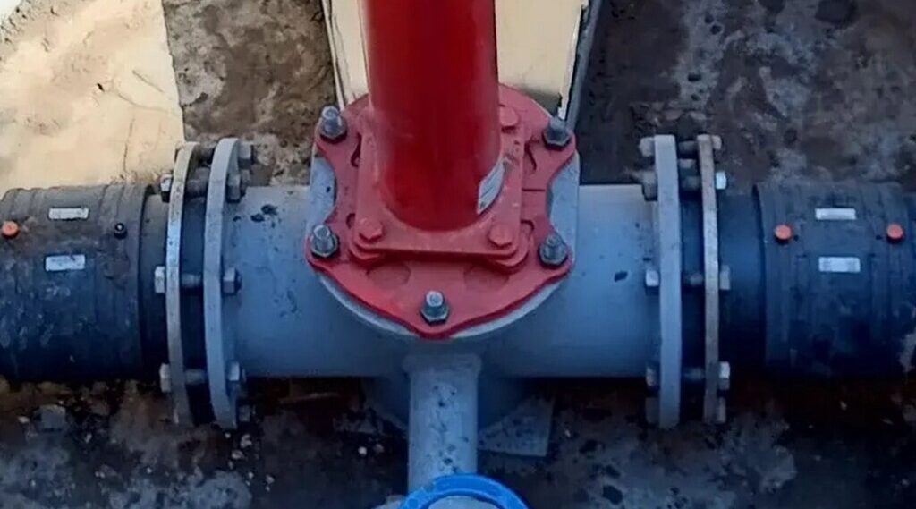 В Трубчевске ведутся работы по капитальному ремонту трех участков водоснабжения.