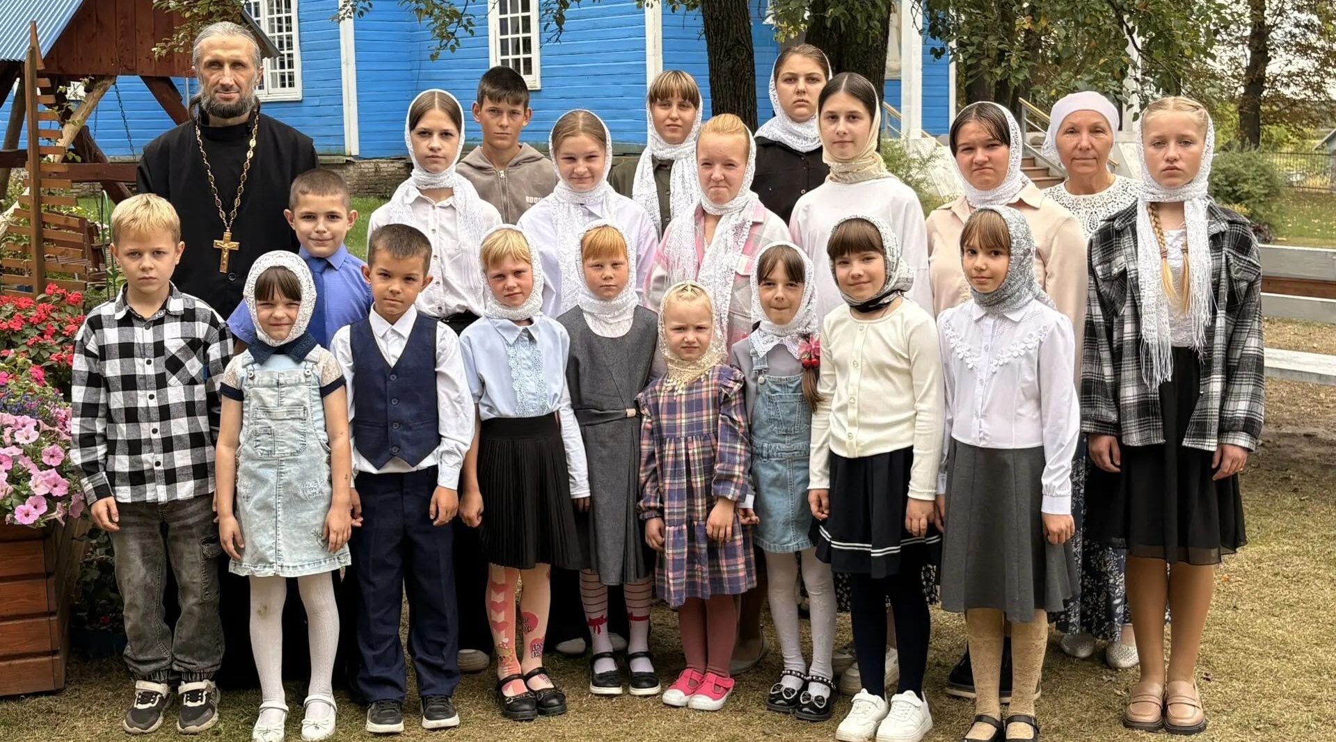 С Богом — в новый учебный год: в воскресной школе с. Душатин стартовали занятия