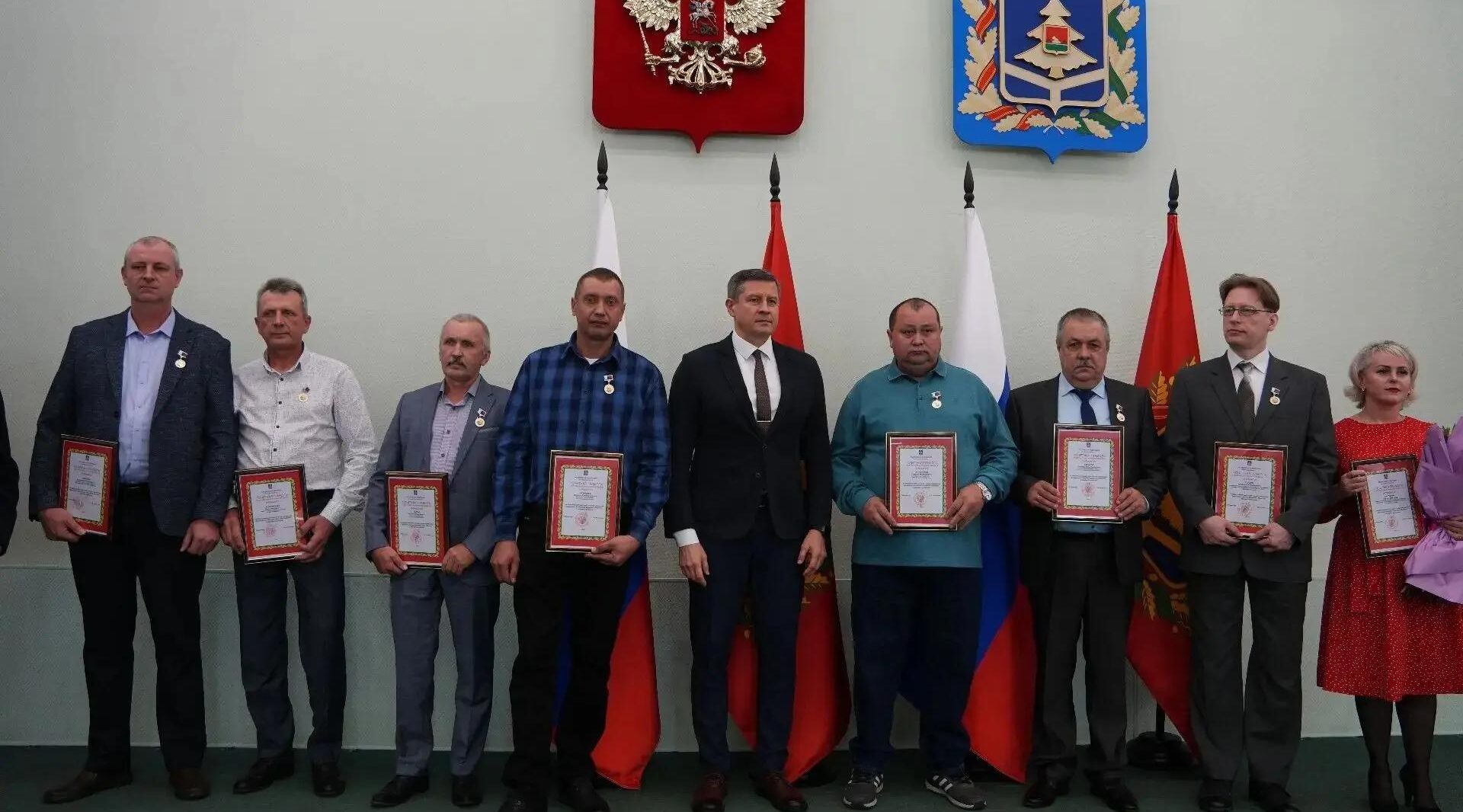 Губернатор брянской области поздравил железнодорожников с праздником